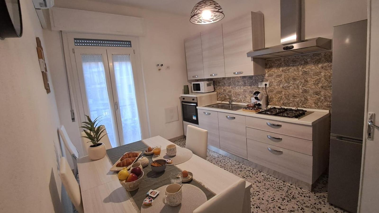 דירות קליארי Giomari House מראה חיצוני תמונה